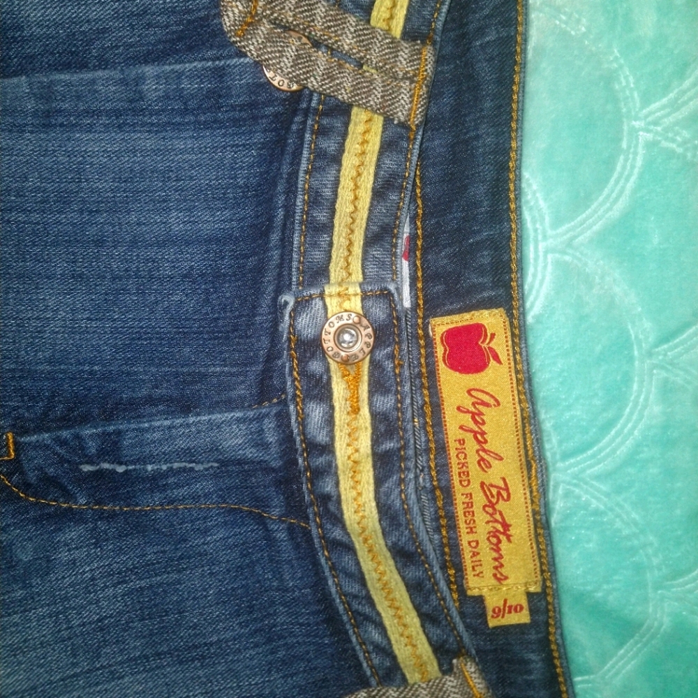 Apple bottom jeans size 9/10